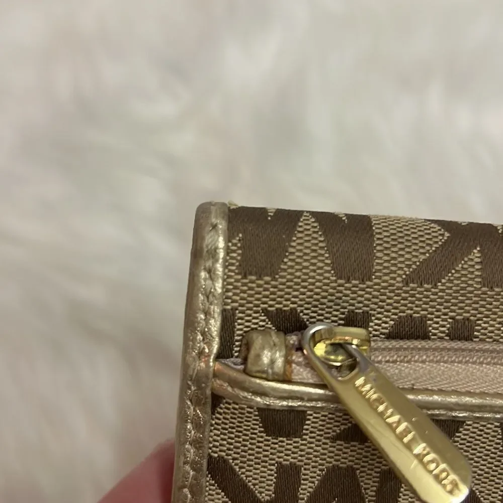 Michael Kors this wallet
